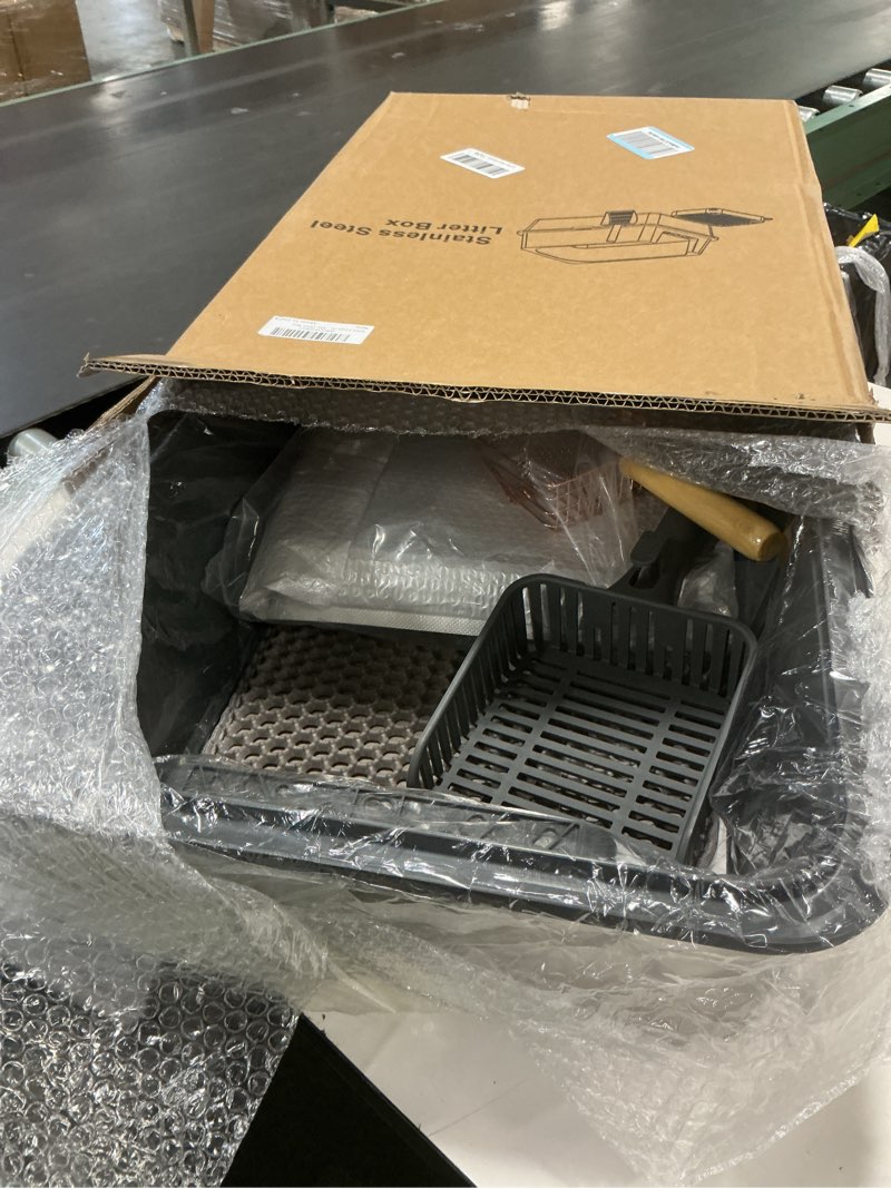 Condition photo showing New/Like New for Extra Large Stainless Steel Cat Litter Box with High Sided Walls for Big Cats, Anti Urine Leakage, O