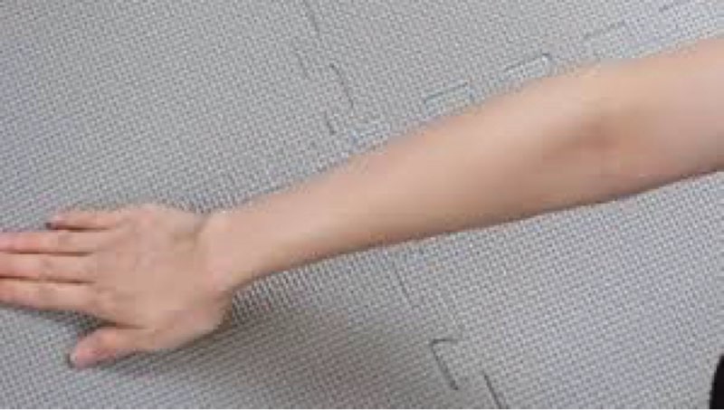 Nuanchu 60 Pcs Kids Foam Puzzle Floor Mat Bulk Solid Color Foam Play Mat with Borders Interlocking Multi Use Floor Rug for Baby Toddler Children Crawling Exercise Playroom 12 inch (Black)