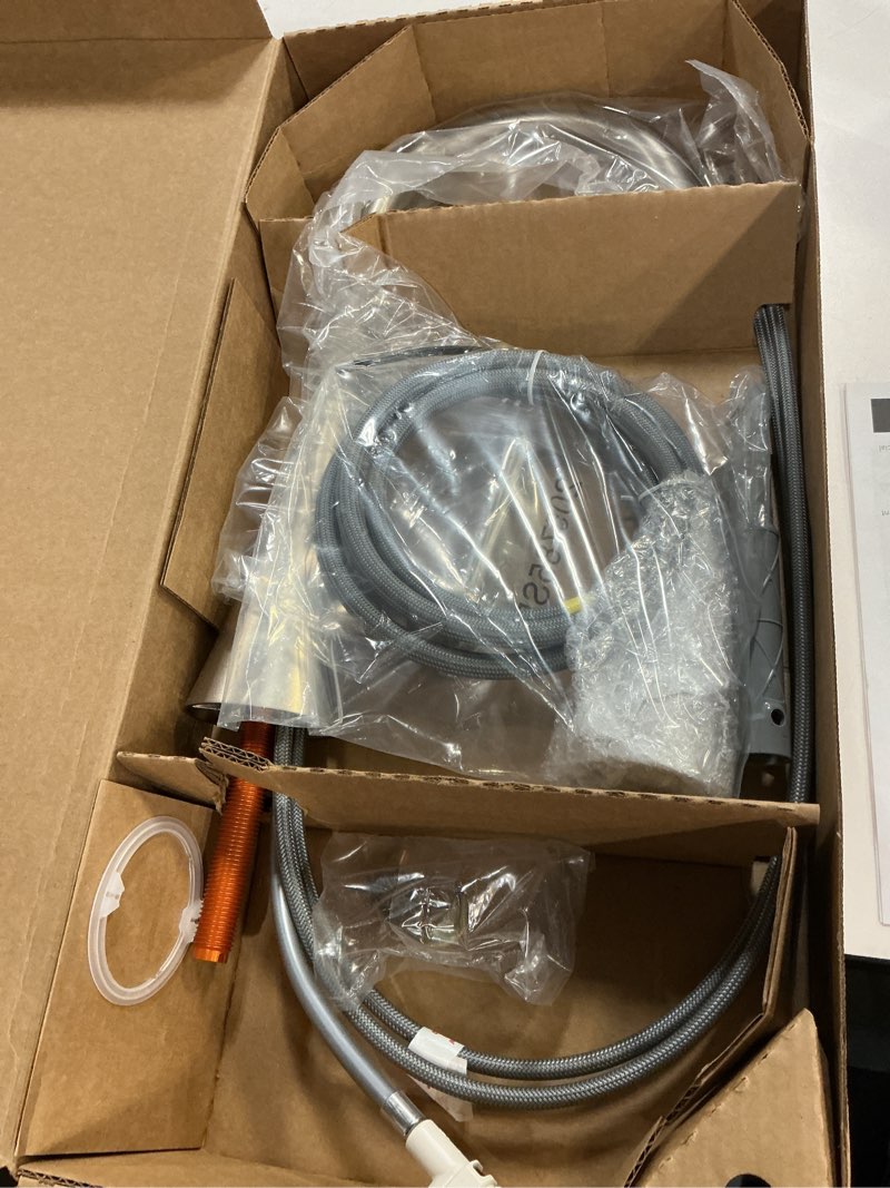 Condition photo showing Good Condition for moen kurv spot resist stainless 3-in-1 water filtration pull down kitchen faucet, water filter for sink faucet sold separately, f9126srs spot resist stainless with filtration line