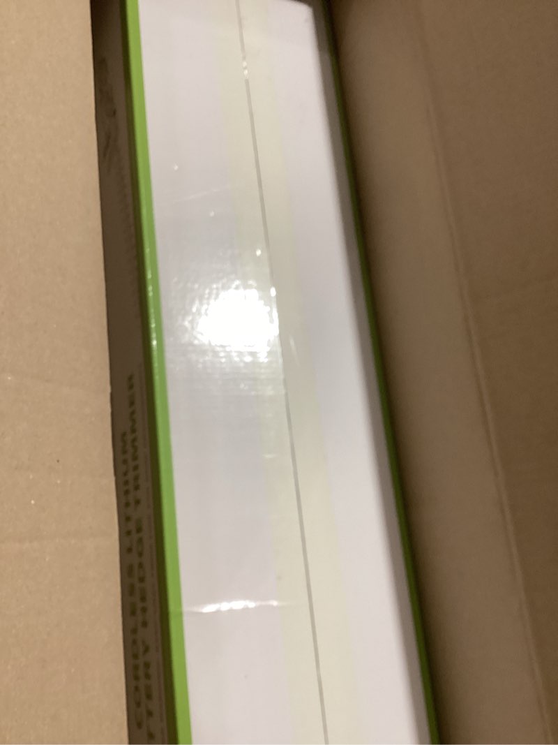 Condition photo showing Good Condition for 20'' Hedge Trimmer Cordless with Battery, 3000RPM Electric Handheld Bush Clipper with 2pcs 2000mAh Rechargeable Batteries, 180° Rotatable Head, 2/3'' Blade Gap Green Green 2.0Ah