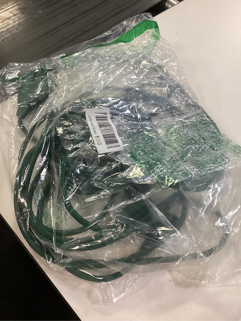 Condition photo showing As Is for DEWENWILS 40 FT Total, Outdoor Extension Cord 1 to 3 Splitter for Christmas Lights, 3 Prong Outlets Plugs, Max 28ft End to End 16/3C SJTW Weatherproof Wire for Outdoor String Lights, ETL Listed 40FT(22+6*3) 1 to 3 Splitter Green