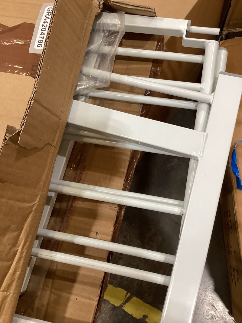 Condition photo showing Good Condition for regalo extra wide easy open metal walk through baby gate