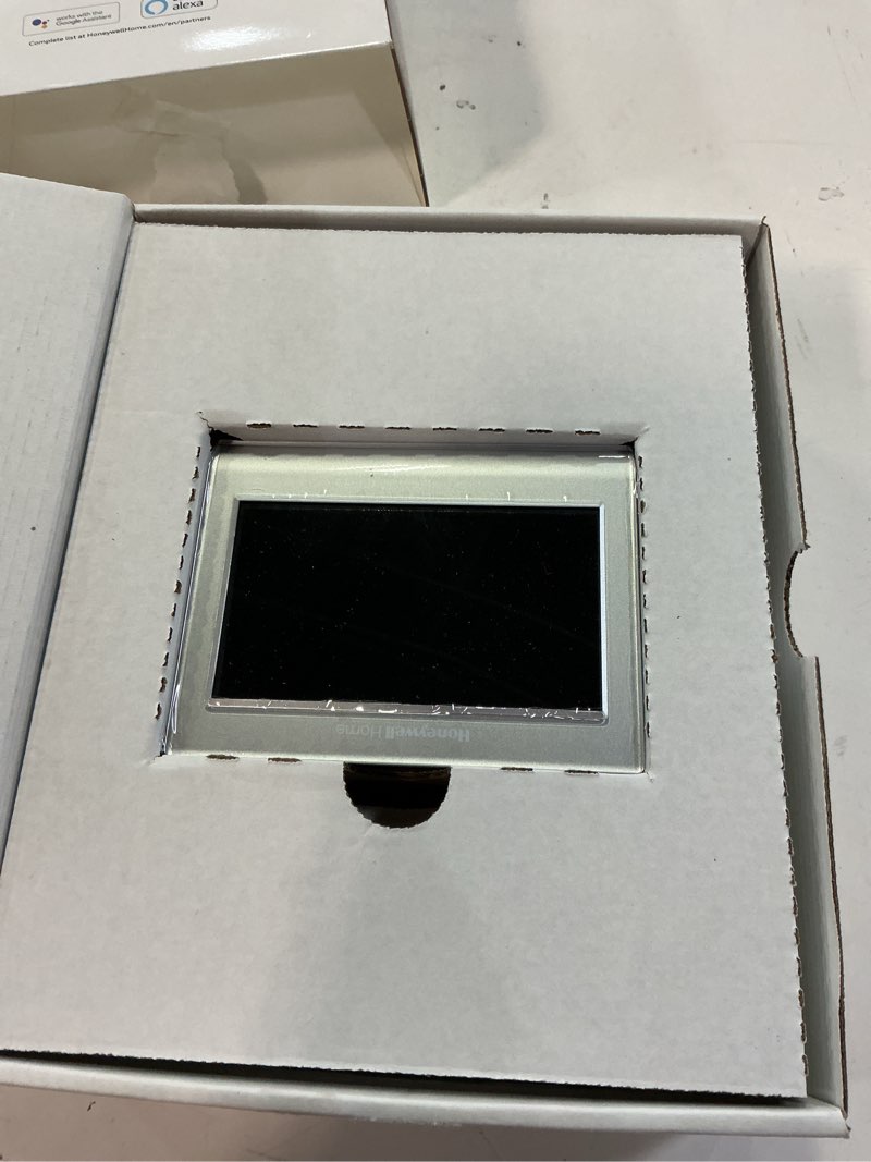 Condition photo showing Good Condition for honeywell home smart color built in wifi heating and cooling touch screen programmable thermostat