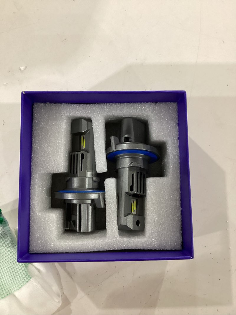 Condition photo showing Good Condition for autoone hir2 9012 led bulbs 6500k white, 90000lm plug and play, ip68 automotive replacement hir2 lights, 2 pcs