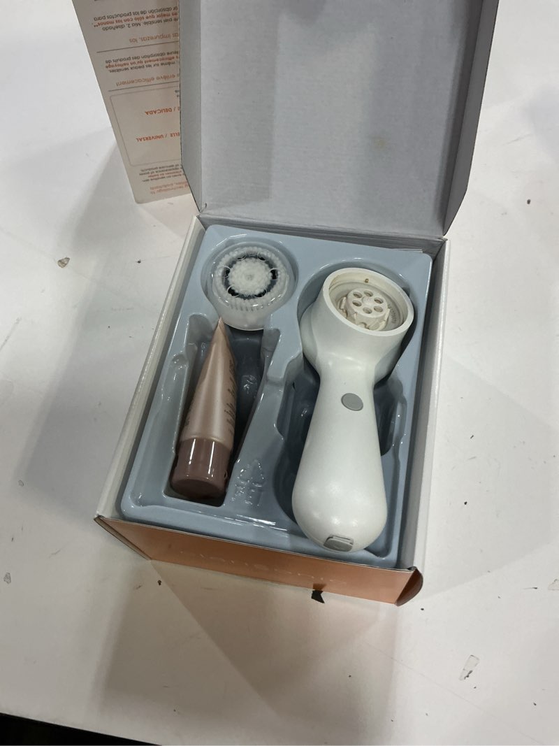 Condition photo showing As Is for mia 2 facial cleansing system, 2 speed settings, sensitive brush head (white)