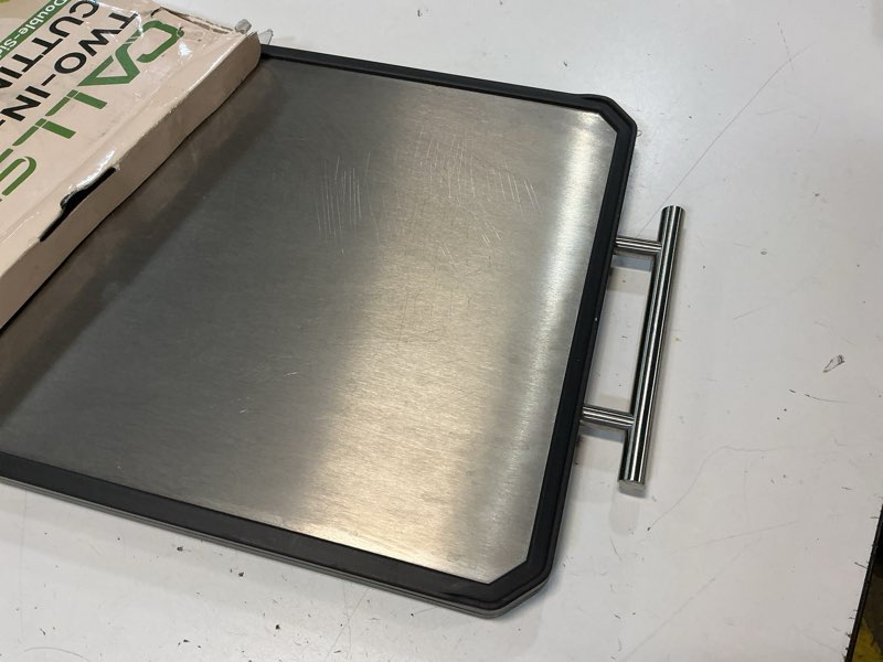 Condition photo showing Good Condition for titanium cutting board for kitchen, double sided non toxic titanium cutting board with juice groove, food-grade metal chopping board, pure titanium&wheat straw pp, dishwasher safe16.3”×11”-1 pc built-in groove 16.3"l x 11"w