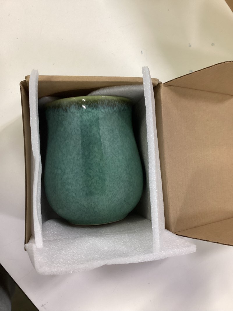 Condition photo showing New/Like New for Similar-Rhobtyne Short Kitchen Utensil Holder for Kitchen Counter, Ceramic Small Utensil Crock & Vase & Hold