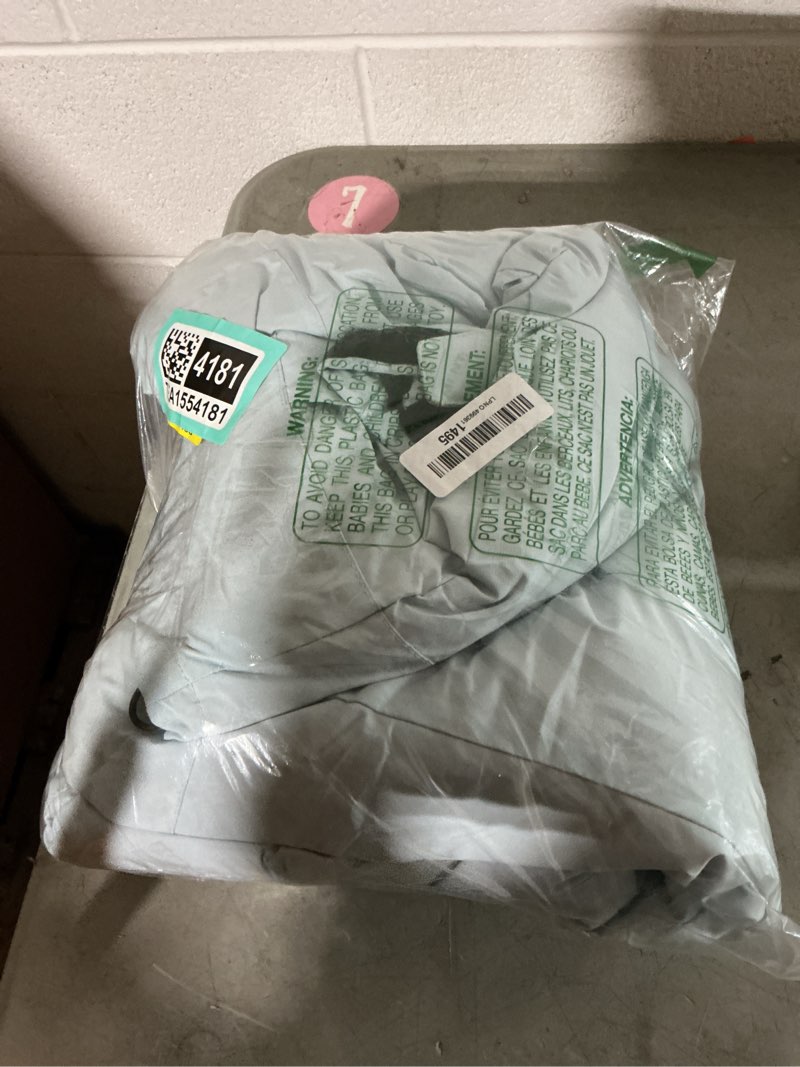 Condition photo showing Good Condition for wantdo women's 3 in 1 waterproof ski jacket windproof winter snow coat snowboarding jackets warm raincoat small light blue