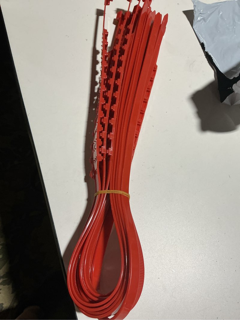 Condition photo showing Good Condition for 10PCS Tire Zip Ties for Snow Anti Skid Reusable Grip Zip Tie Snow Chains for Car Tires Trucks with Serrated Non-Slip Adjustable Winter Wheel Chain Plastic Cable Belts for Driving Rain/Muddy Road