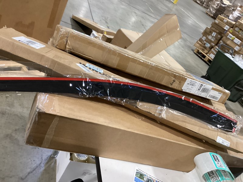 Condition photo showing Good Condition for tape-on carbon fiber pattern styling window visor deflector rain/sun guard 95-01 wvs-010-cf ?carbon look?95-01 blazer