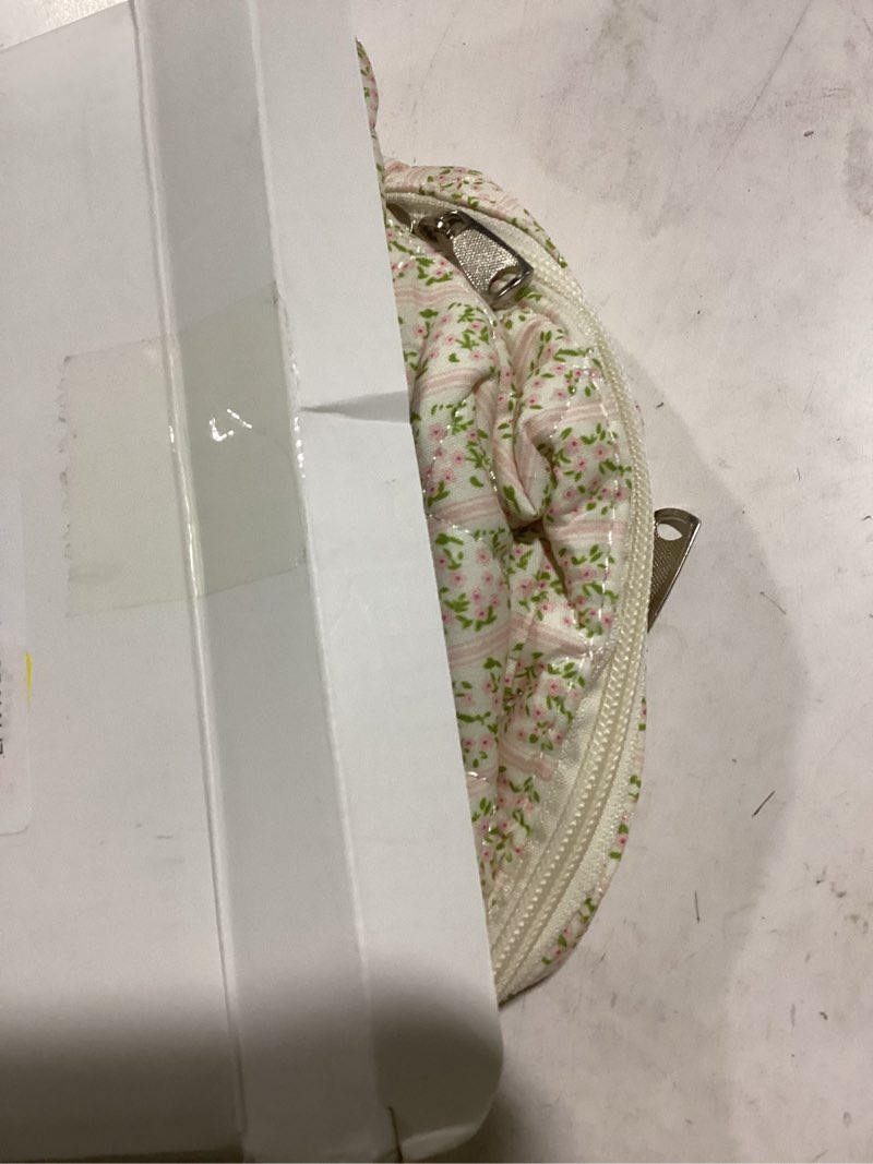 Condition photo showing New/Like New for Makeup Bag for Women 3PCS Quilted Cotton Make Up Bag Travel Cosmetic Bag Large Makeup Bag Set Cute Makeups Organizer Floral Toiletry Pouch for Purse, Pink Floral C