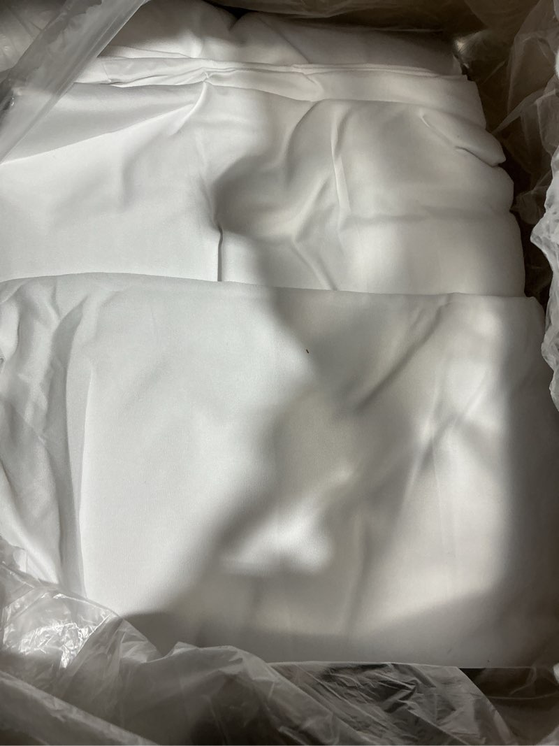 Condition photo showing Good Condition for Bulk Twin Flat Sheets Only, White 24 Pack Quick Sort Top Bed Sheet, Color-Coded Hem Threads, Wrinkle-Free Shrinkage Durable Microfiber Hotel Motel Airb&bs Essentials for Hosts, 66"x96" Twin White 24