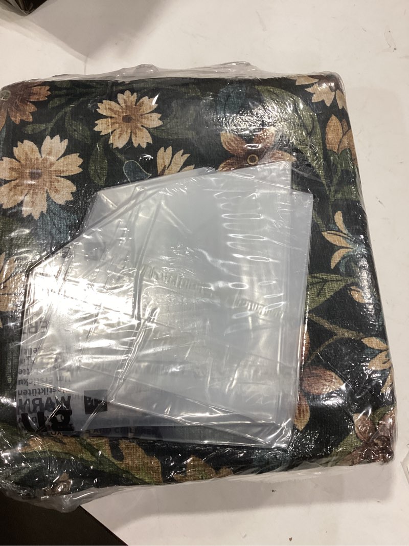 Condition photo showing New/Like New for Floral Washable 6x9 Area Rug?Black Brown Boho Rugs for Living Room, Soft Low-Pile Non-Slip Stain Resistant & Non-Shedding Carpet for Girls Bedroom,Dining Room,Office,Entryway,Nursery 6' x 9' (Rectangular) Black/Brown