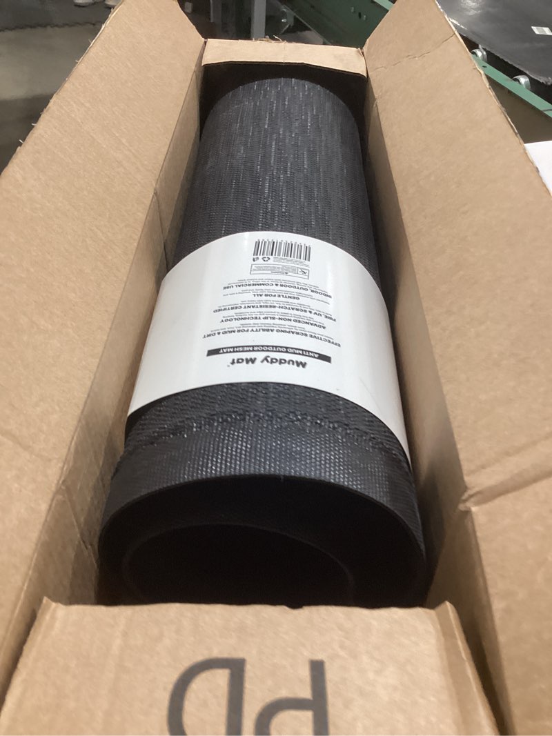 Condition photo showing Good Condition for muddy mat® mesh door mat heavy-duty quick-dry floor mat, sand & dirt trapper for indoor & outdoor, ideal for entrance, mudrooms, patios & garages, low-profile, non-slip, washable– black 23"x35"x0.4" 23" x 35" black