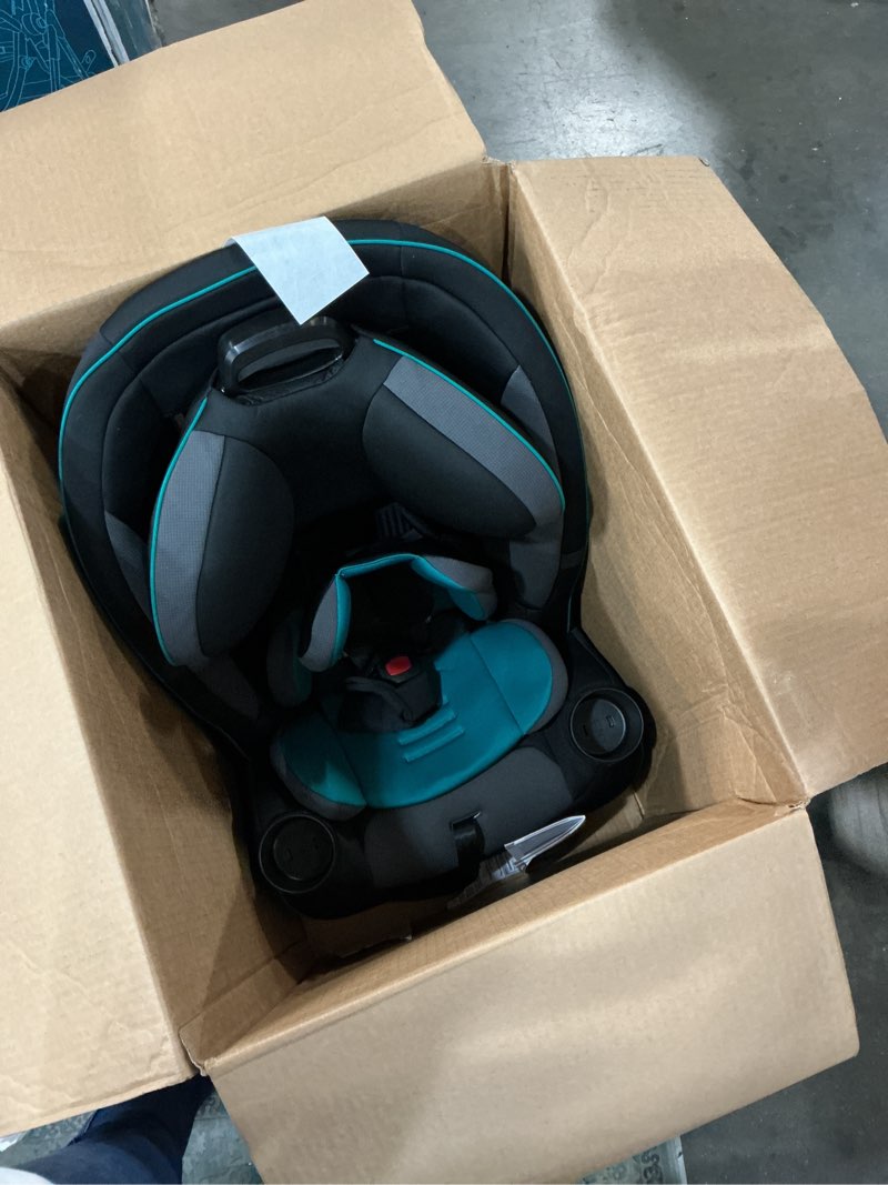 Condition photo showing New/Like New for safety 1st grow and go all-in-one slim convertible car seat, rear facing, 5-40 lbs, forward facing (30–65 lbs), high back booster seat 40-100 pounds, green gables green gables original