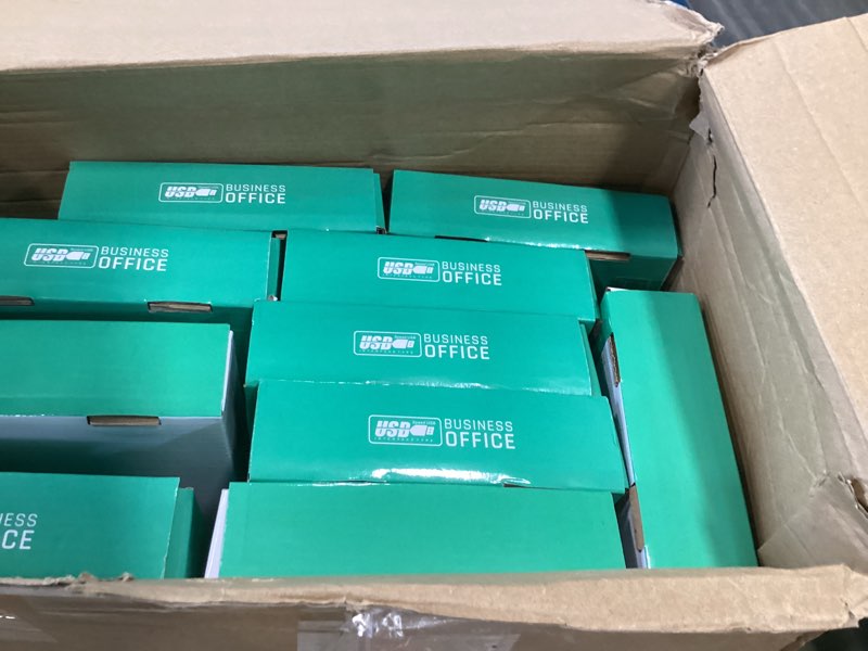 https://lotting-media.assets.bidfta.com/lotting_9a143fd3-6d8c-41d7-928d-80f2825e787f