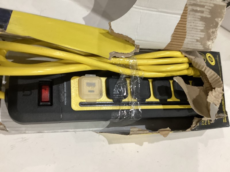 Condition photo showing New/Like New for utilitech 8-ft 6-outlet 2250 joules 1875-watt 1875va multiple colors/finishes indoor usb and ac surge protector