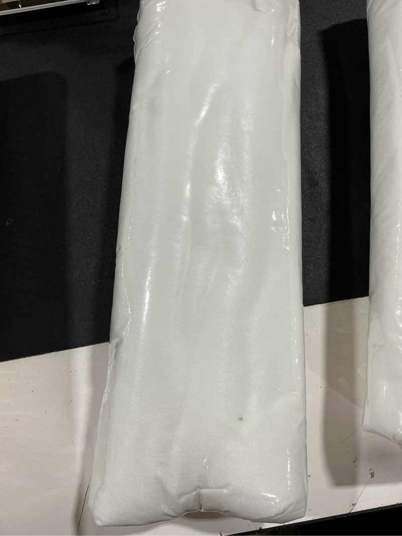 Condition photo showing New/Like New for royale linens 18 x 18 pillow insert - down alternative throw pillows insert - square pillow pack of 1 white - bed & couch pillows - inner cushion for bed, cushion for living room - shams stuffer