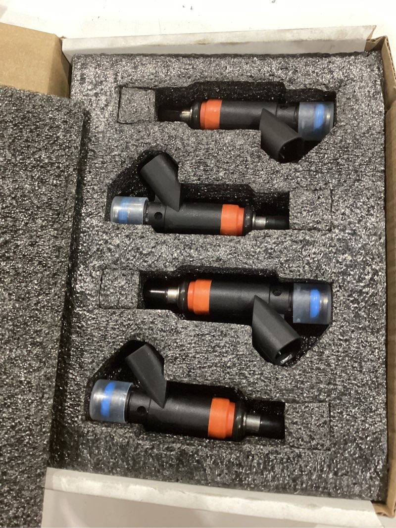 Condition photo showing Good Condition for fuel injectors set of 8 fit for 5.7l dodge challenger charger durango ram 1500 2500 3500, jeep commander grand cherokee, chrysler 300, replace fj732 05037479aa