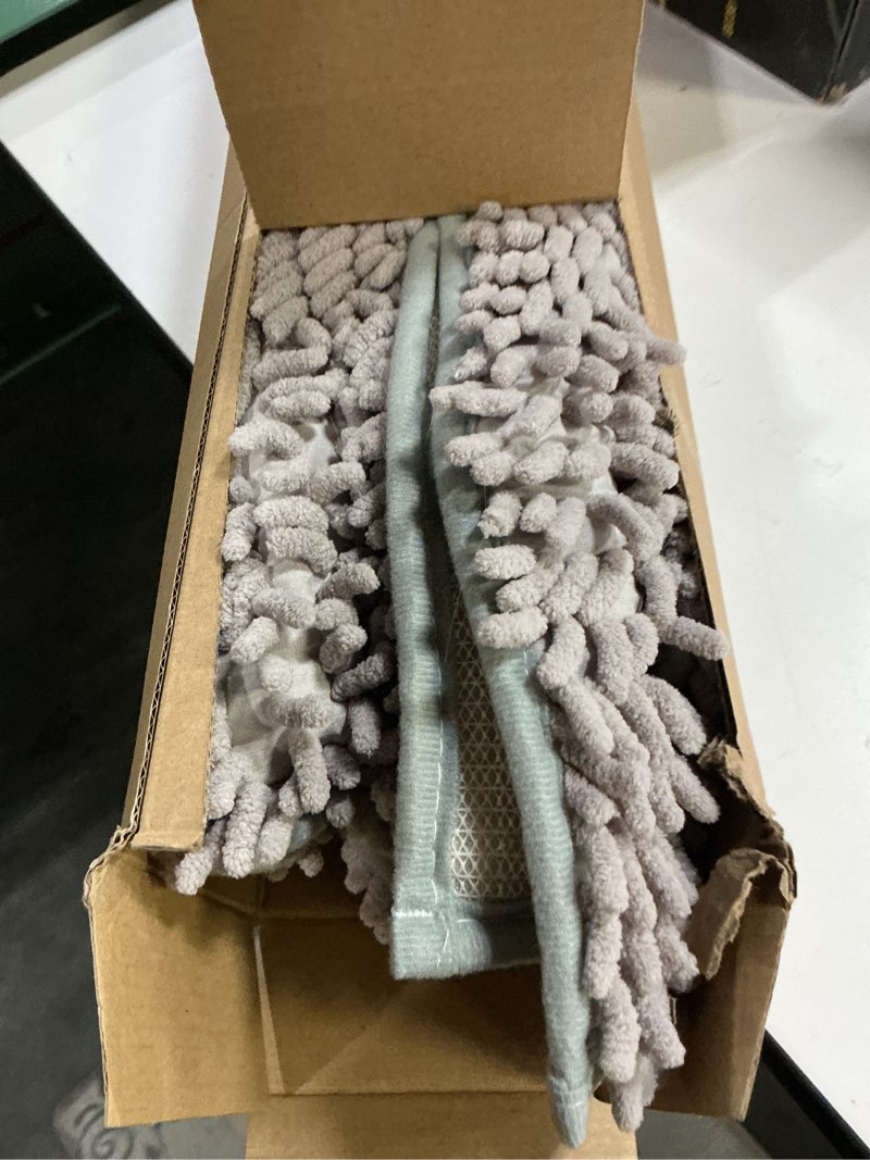 Condition photo showing Good Condition for Tinideya Corner Cat Litter Mat 31"x 31" Kitty Litter Box Trapping Mat Large Waterproof Corner Rug Non Slip, Easy Clean, Machine Washable(Light Gray)