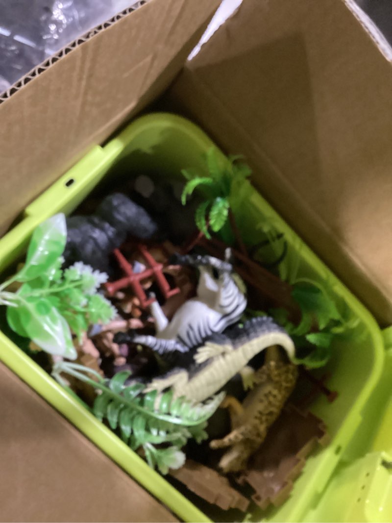 Condition photo showing Good Condition for BOLZRA 65PCS Safari Animals Figures Toys, Realistic Plastic Jungle Zoo Wild Animals with Fence Building Blocks Storage Box Christmas Birthday Gift for Kids 3-8 Safari Animals Playset