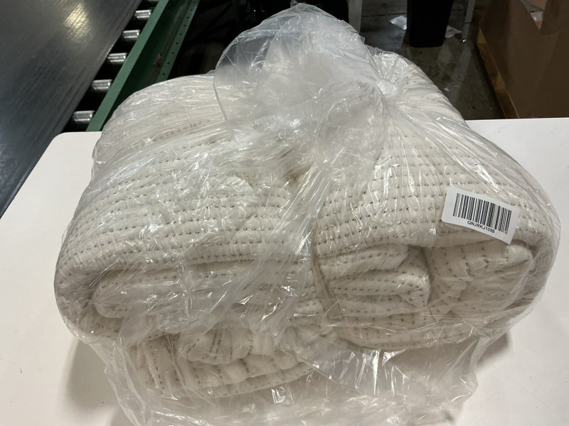 Condition photo showing Good Condition for organic cotton channel stitch coverlet set, full/queen, undyed