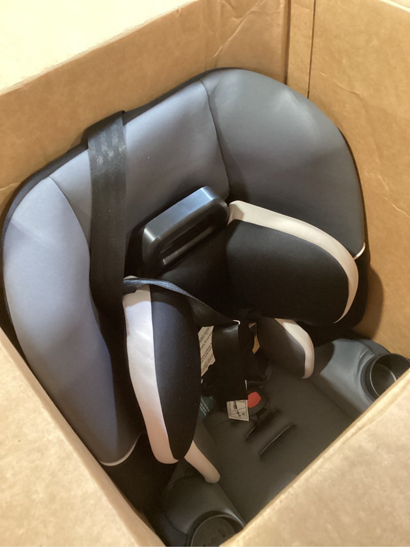 Condition photo showing Good Condition for safety 1st crosstown slim all-in-one convertible car seat, city storm city storm 2 crosstown slim