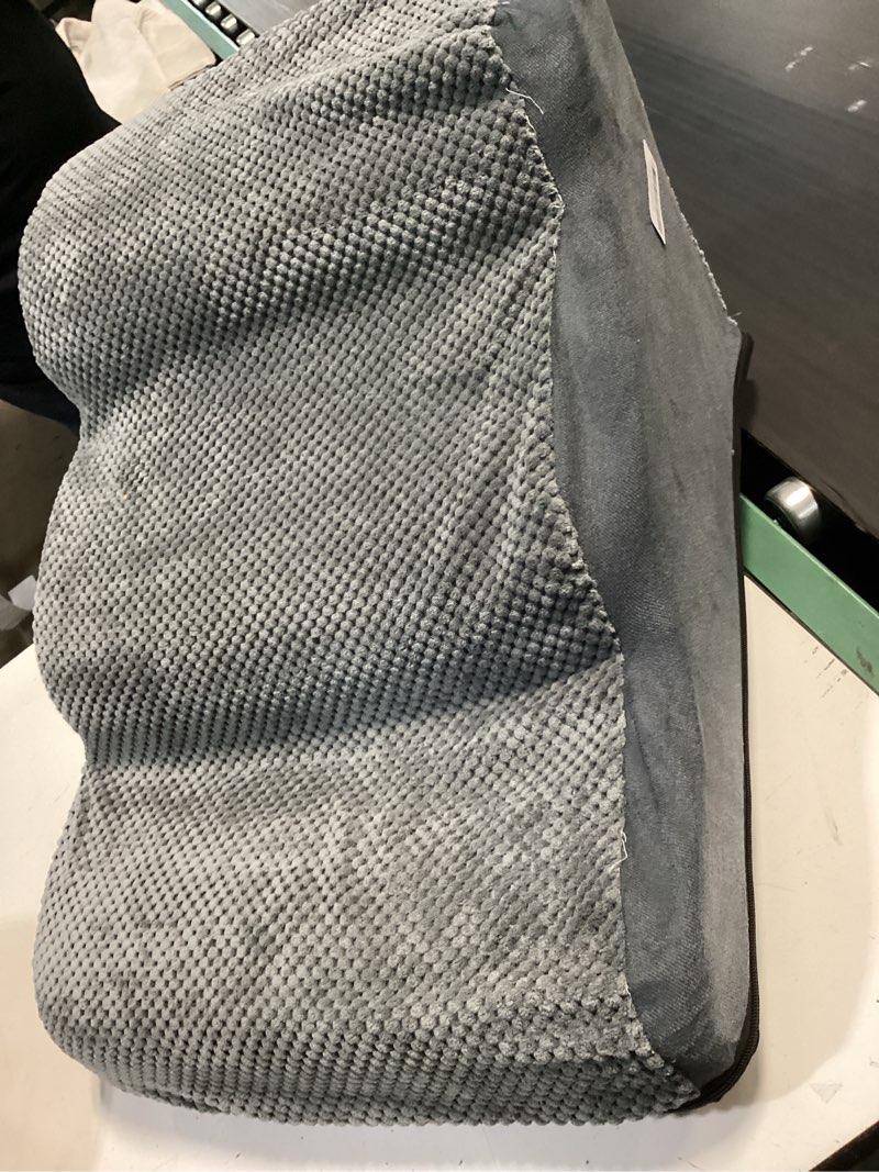 Condition photo showing Good Condition for dog stairs for small dogs, 3-step dog steps for couch sofa and chairs, high-density foam pet steps ramp with removable washable cover for older injured puppy dogs and cats, 13.78" h, grey grey 3.0 22.05"d x 15.75"w x 13.78"h