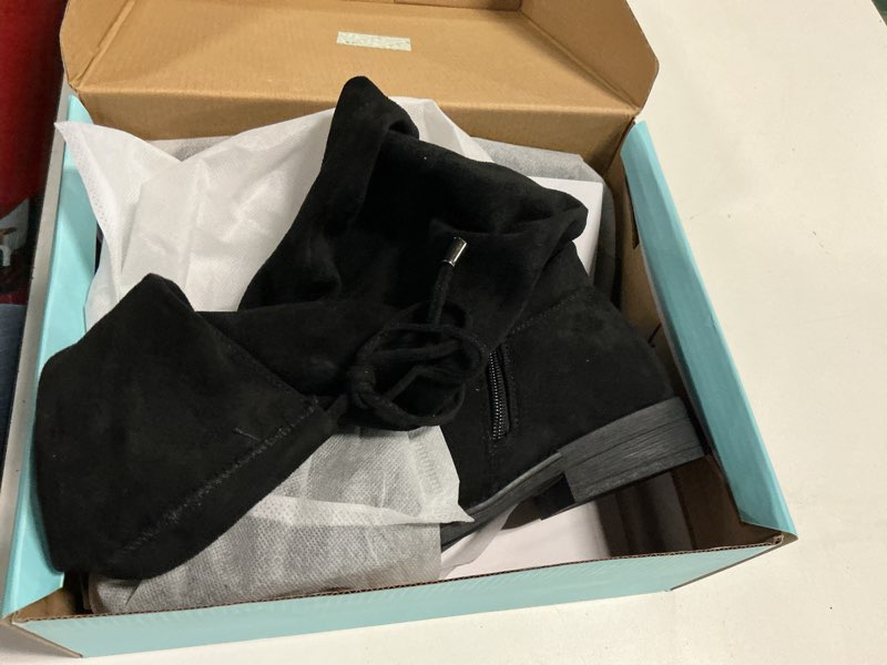 Condition photo showing Good Condition for (size 11)women's synthetic suede over the knee flat heel thigh high boots | dressy casual thigh high boots,long tall knee high boots ,side zipper, tie-back top,fall,dating,outfit,weekend