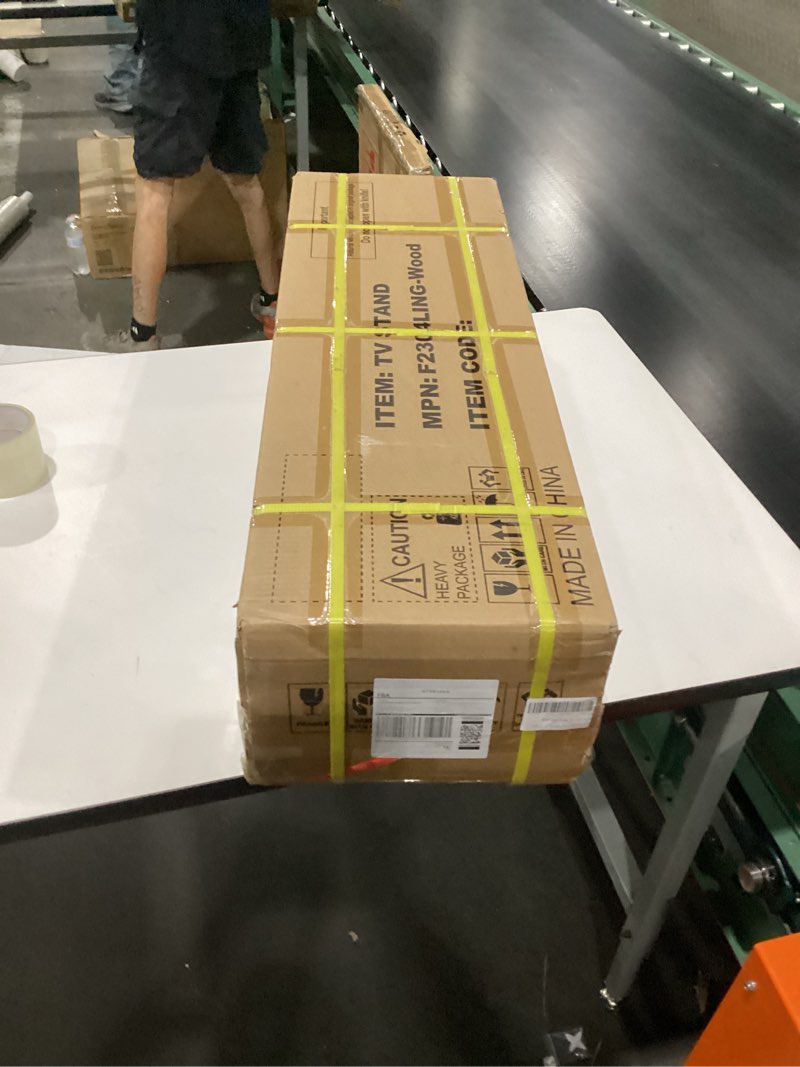 https://lotting-media.assets.bidfta.com/lotting_9a642a22-ba91-4b19-9e18-0d1bc6348dc1