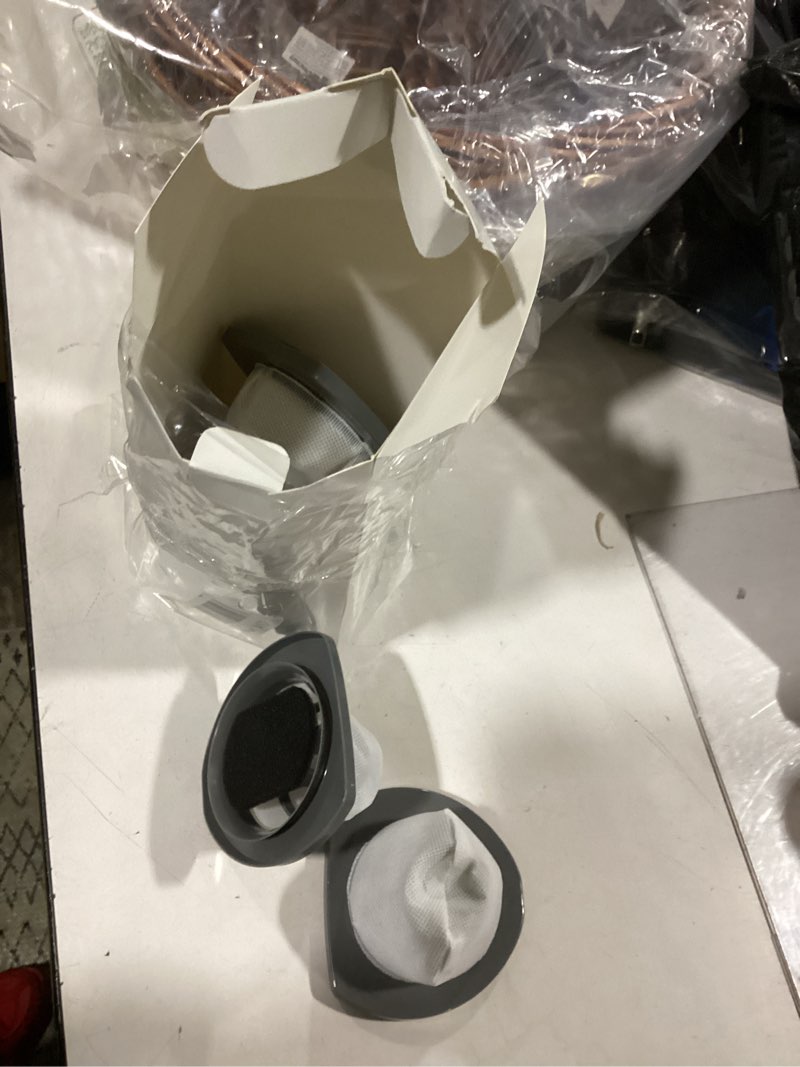 Condition photo showing Good Condition for 2033 featherweight filter for bissell featherweight stick lightweight bagless vacuum 2033, 20331, 20333, 20336, 20339, 2033m cleaner replacement replace part# 1611508 filter
