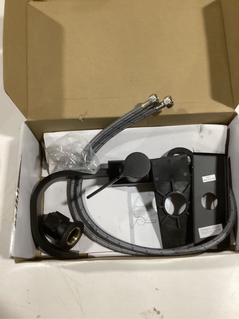 Condition photo showing Good Condition for  allen + roth Veda Matte Black Single hole 1-handle WaterSense High-arc Residential Handle