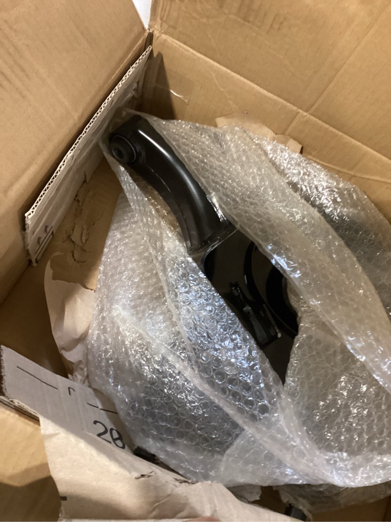 Condition photo showing Good Condition for rear lower left suspension control arm compatible with 2013-2018 nissan altima & 2016-2021 nissan maxima replace # 551b1-3ta0d