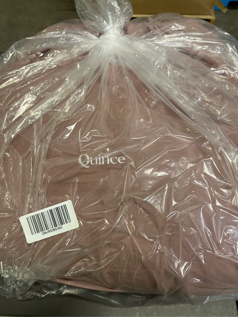 Condition photo showing New/Like New for organic airy gauze box quilt, full/queen, fig