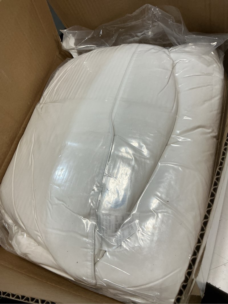 Condition photo showing Good Condition for luxury goose down pillow, hotel quality bed pillows for sleeping, 900+ fill power, premium feather pillow fluffy soft down pillow, 1 pack, 20"x36"