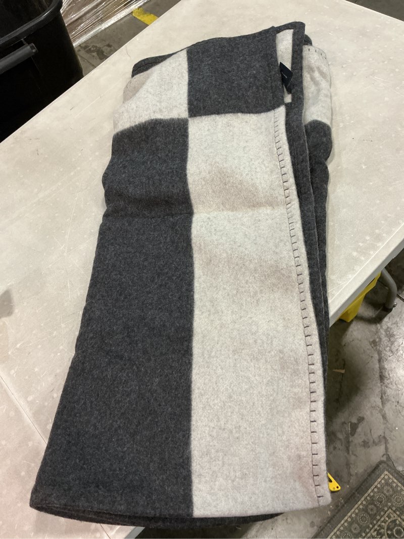 Condition photo showing Good Condition for merino wool & cashmere luxury throw