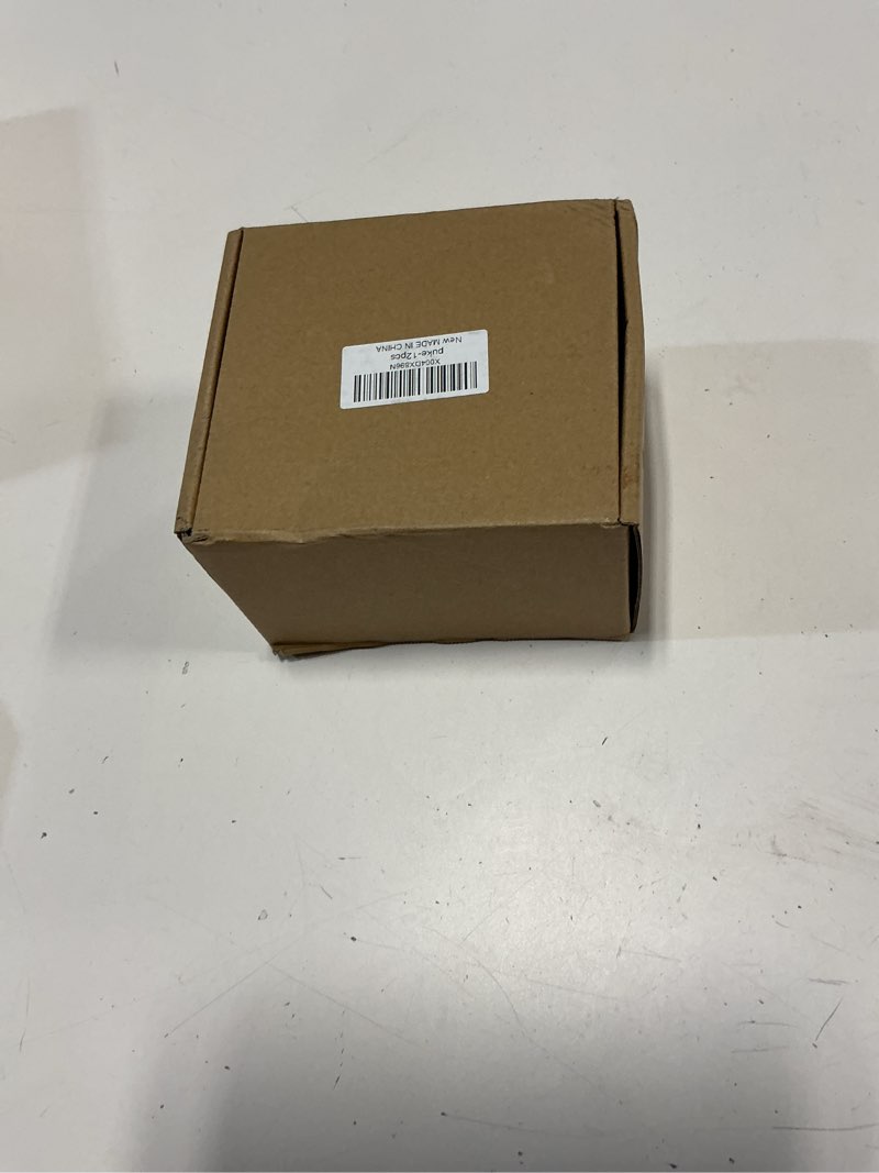 Condition photo showing New/Like New for TYYIHUA 6 Pack Large Print Playing Cards, Poker Size Jumbo Index Deck of Cards for Seniors, Vision Impaired, Low Vision Crowd, for Blackjack, Euchre, Canasta Card Game (3 Blue 3 Red)