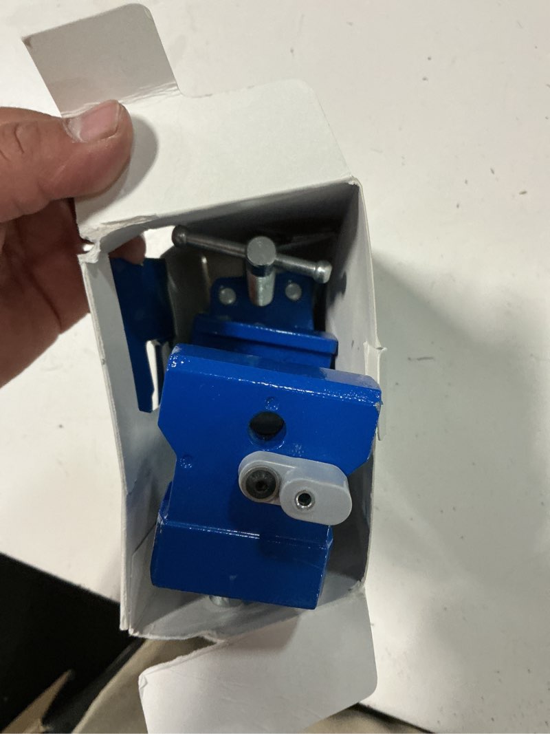 Condition photo showing Good Condition for kreg 2-pack 4-in c-clamp