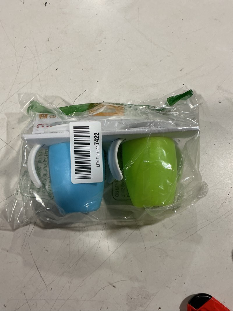 Condition photo showing Good Condition for munchkin miracle 360 sippy cup for 6 month old, spill proof baby and toddler cups with transition handles, 7 ounce, 2 pack, blue/green blue/green 7 ounces