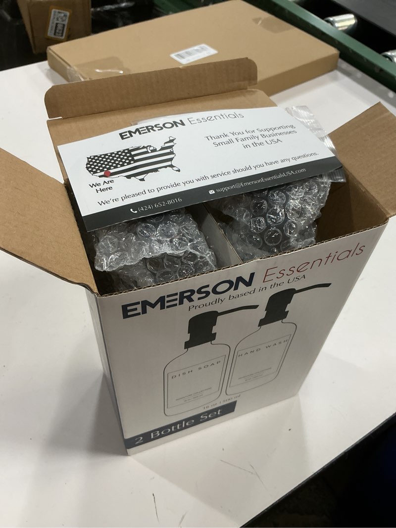 Condition photo showing New/Like New for emerson glass soap dispenser set - 16 oz, 2-pack with pump and labels for kitchen and bathroom 01 – white / bamboo black