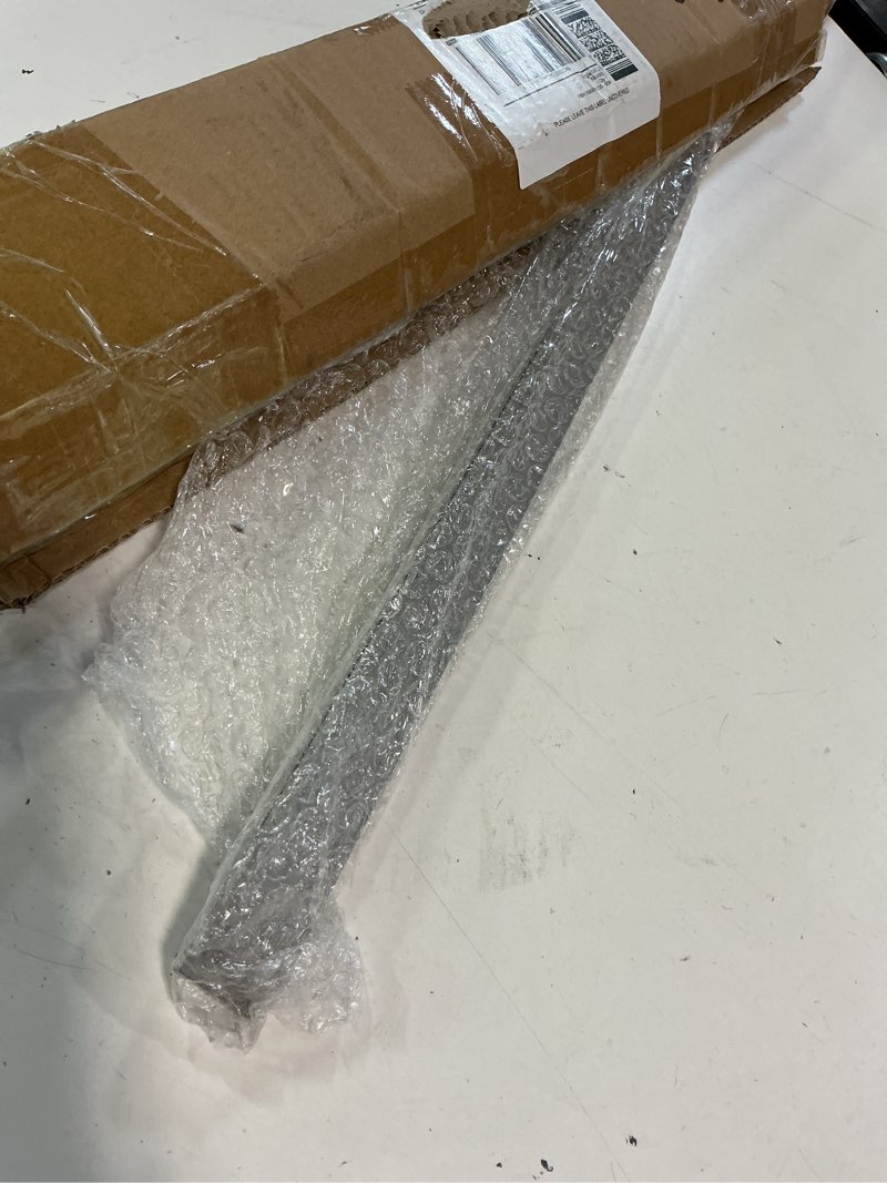 Condition photo showing Good Condition for yaocom 2 pcs 304 stainless steel flat bar, 1/8" thickness, 1" width, 36" length 2b finishing trim strips sheet for diy craft making 36" length,1" width,1/8" thickness 2