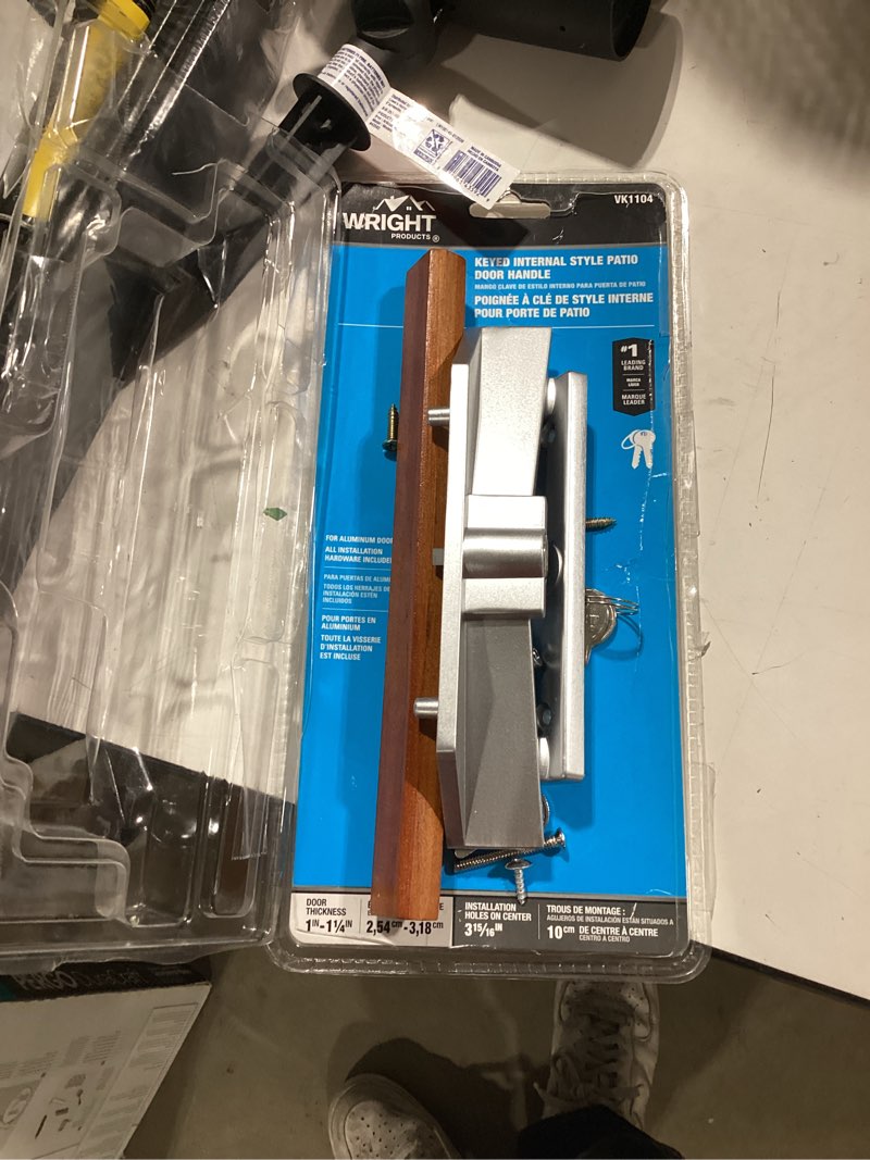 Condition photo showing Good Condition for wright products 3.94-in surface mounted sliding patio door handleset