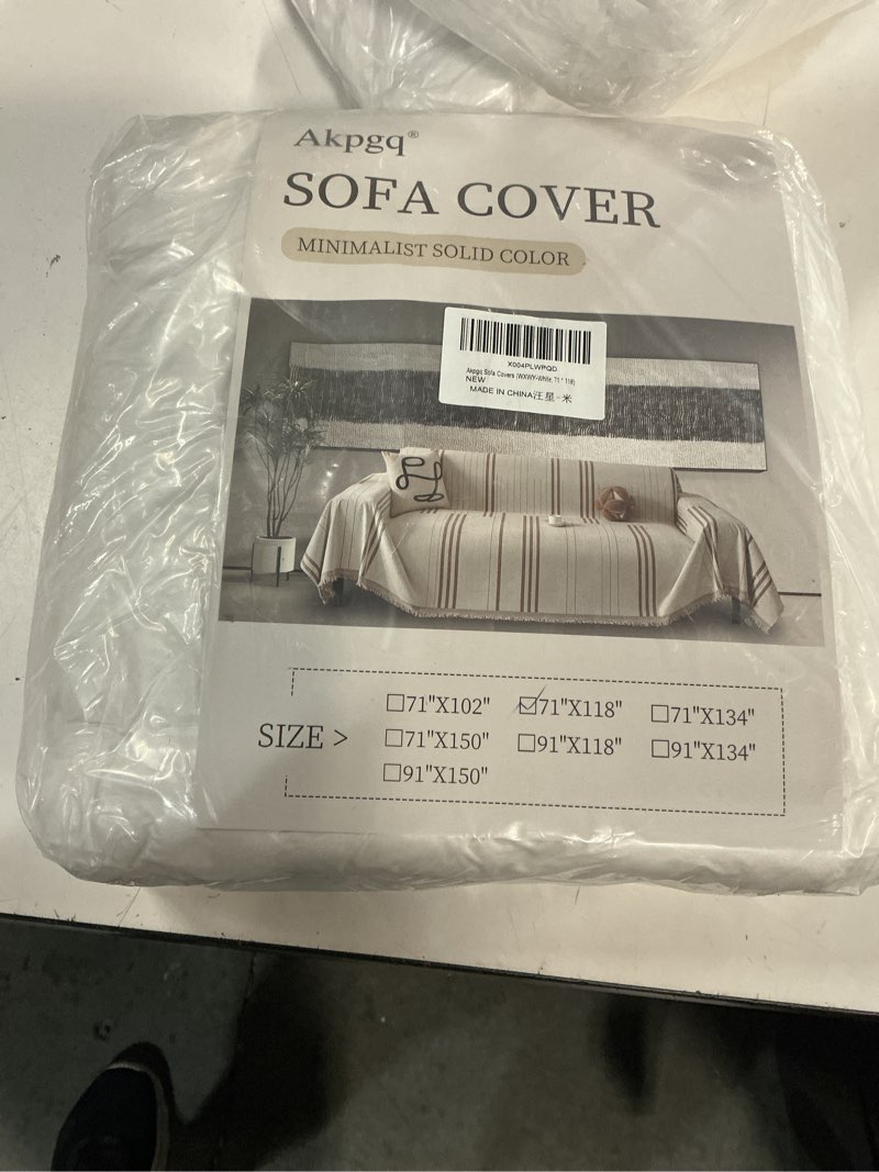 Condition photo showing New/Like New for akpgq faux fur couch cover for dogs washable,fuzzy pet couch covers for sofa,l shaped sofa cover,thi