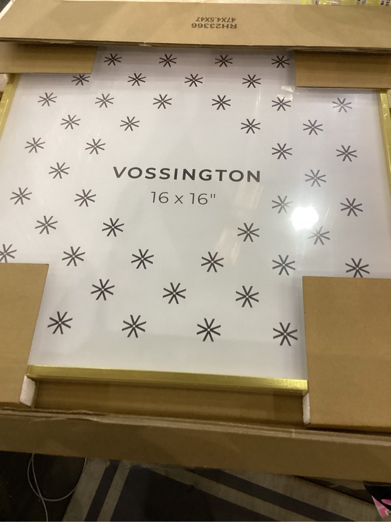 VOSSINGTON THIN 16\" x 16\" (40.6 x 40.6 cm) Frame - Gold 