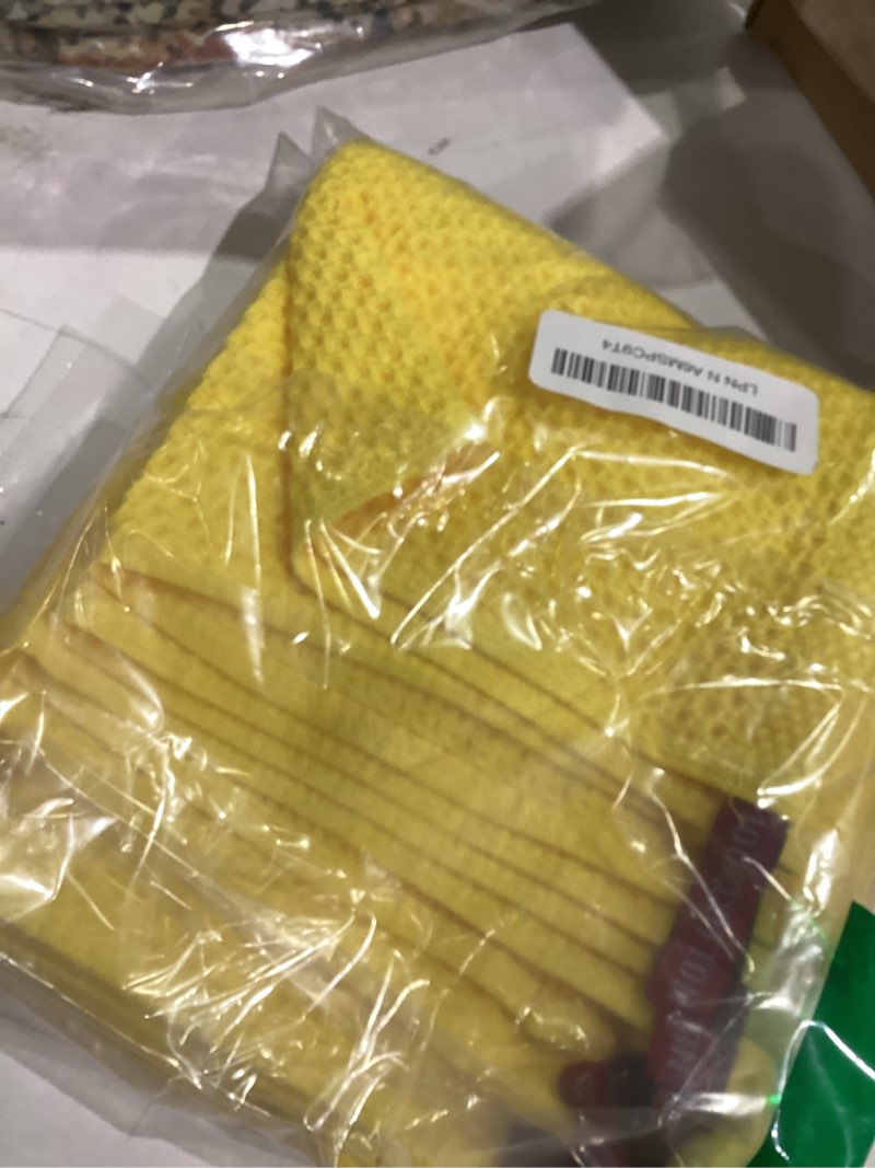 Condition photo showing Good Condition for Homaxy 100% Cotton Waffle Weave Kitchen Dish Towels, Ultra Soft Absorbent Quick Drying Cleaning Towel, 13 x 28 Inches, 4-Pack, Yellow Yellow 13 x 28 - 4 Pack