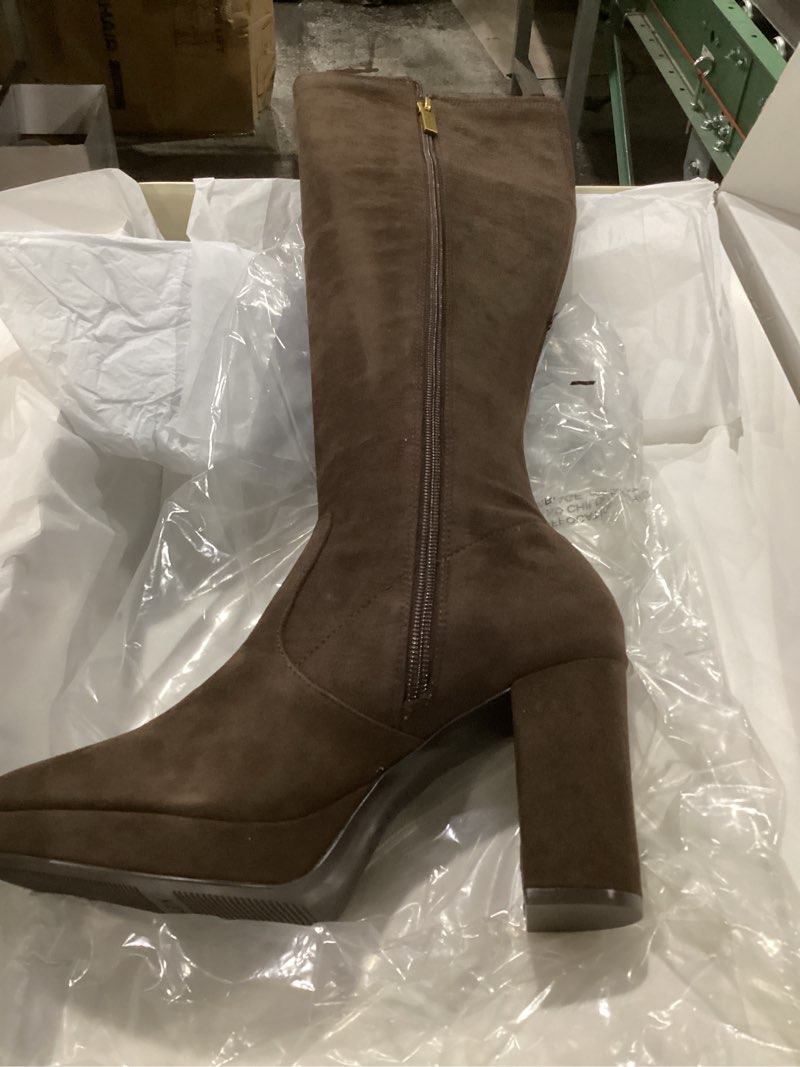 Condition photo showing As Is for Anne Klein womens Journey 8.5 Chocolate