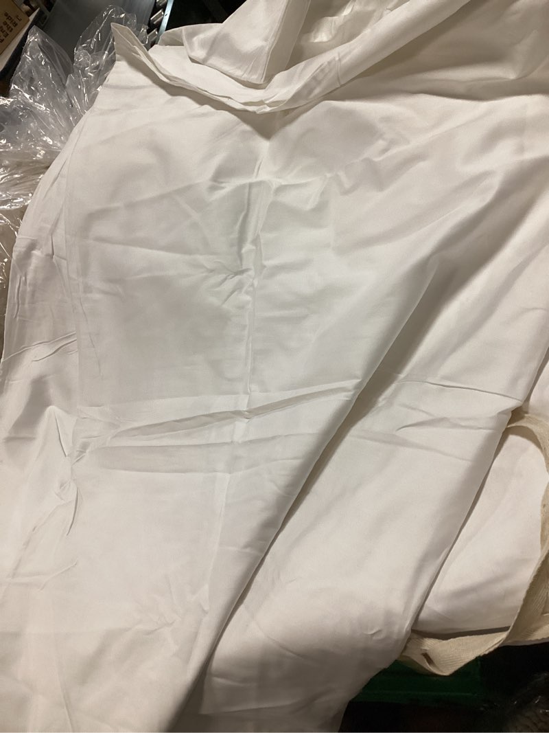 Condition photo showing Good Condition for quince classic organic percale sheet set white