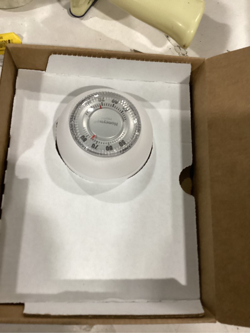 Condition photo showing Good Condition for honeywell home ct87k1004/e1 heat only non-programmable round thermostat - white - round - analog - 2-wire - mechanical switching mechanism - 24 volts