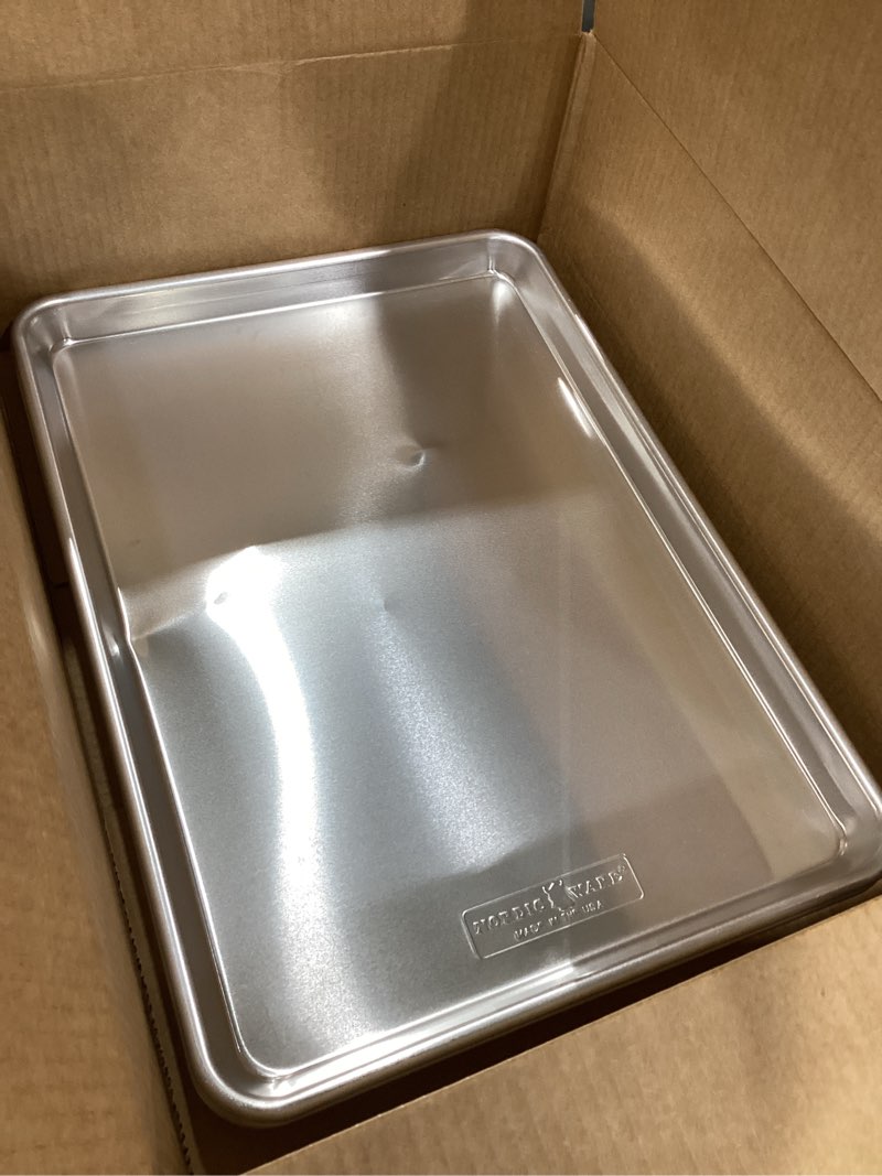  Nordic ware tray
