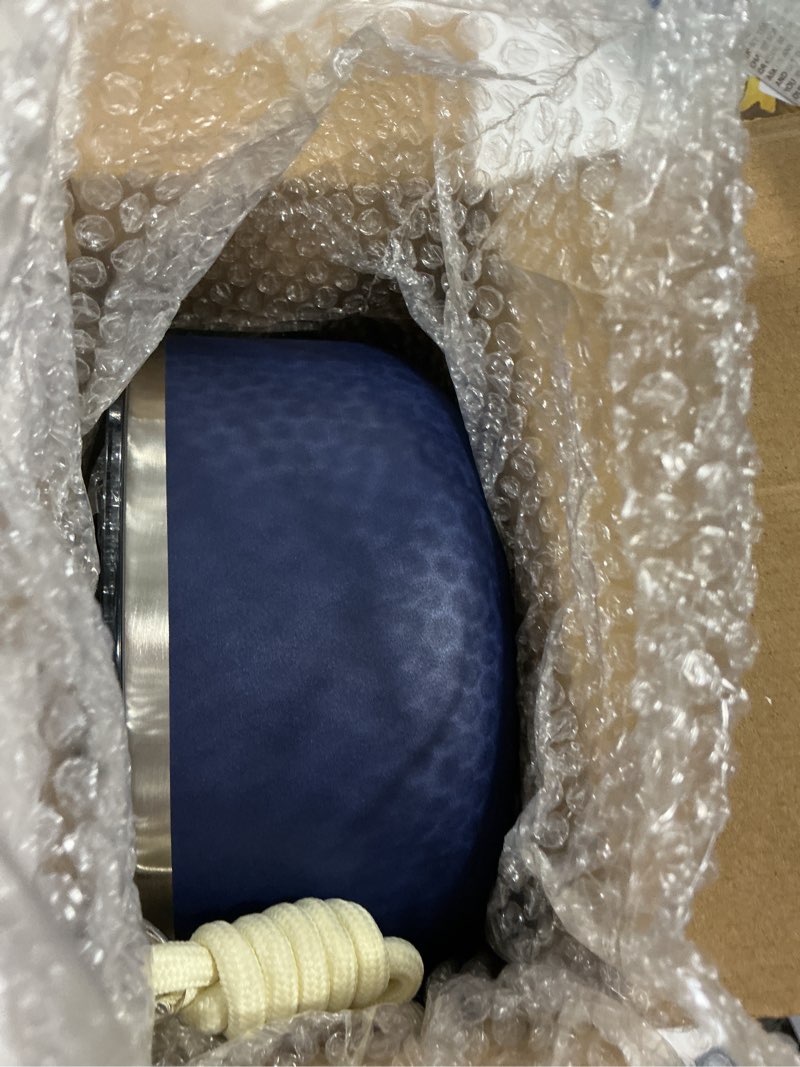 Condition photo showing Good Condition for bakpoco stainless steel salad bowl, 47oz ceramic coated salad bowl to go for lunch, 9.5in salad bowl container with lid, dressing cup, reusable utensils navyblue 47oz / 1.47qt